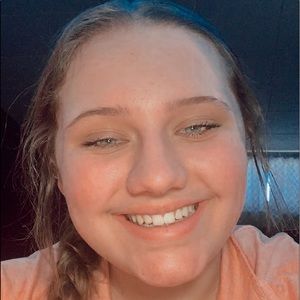 Meet your Posher, Allie